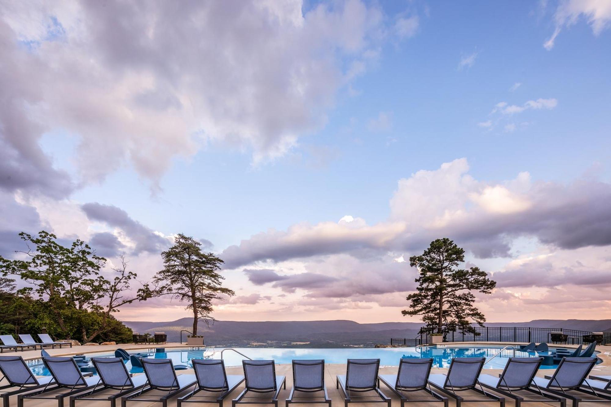 Cloudland At Mclemore Resort Lookout Mountain, Curio By Hilton Rising Fawn Bagian luar foto